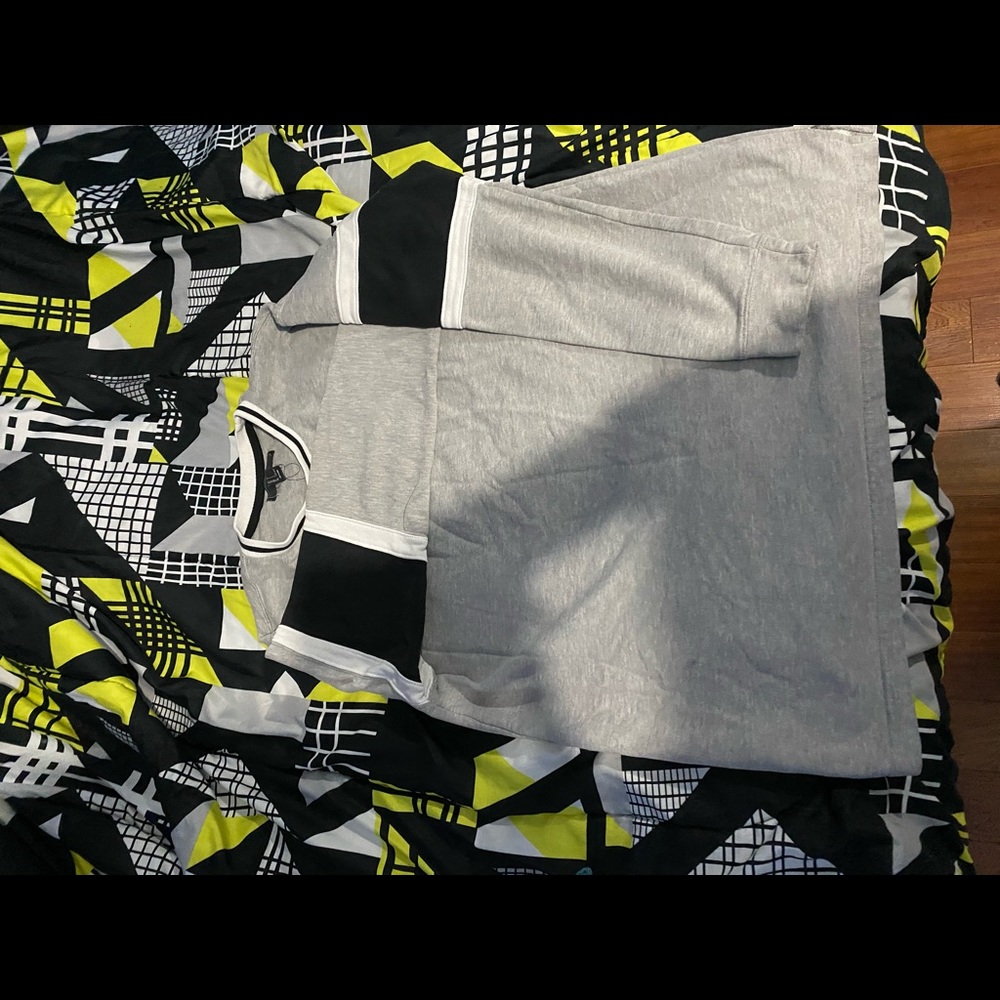 Crewneck